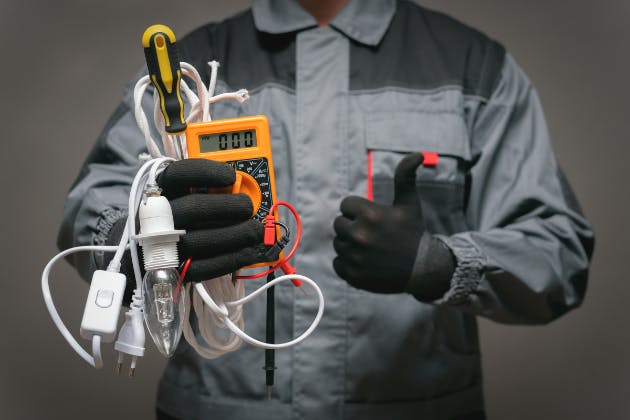 How Do I Check If An Electrician Is Fully Qualified